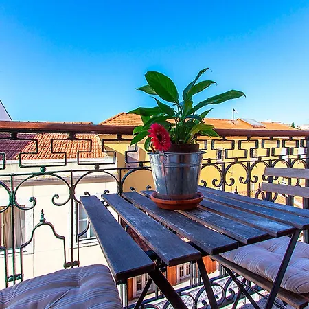 Charming Principe Real By Homing Appartement Lisboa